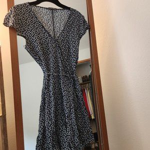 Brandy Melville wrap Dress